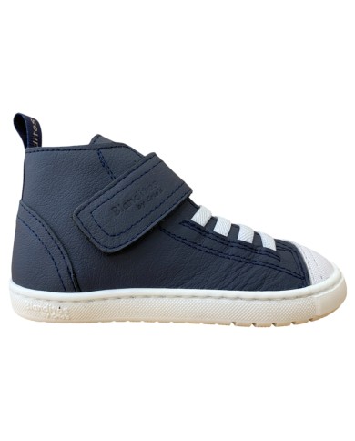 TOKIO BOTA RESPETUOSA